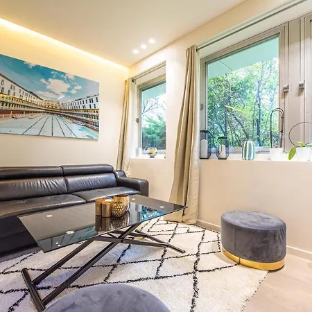 Mbm - La Tour Διαμέρισμα *